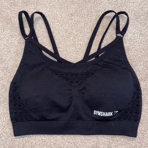 Black Gymshark sports bra